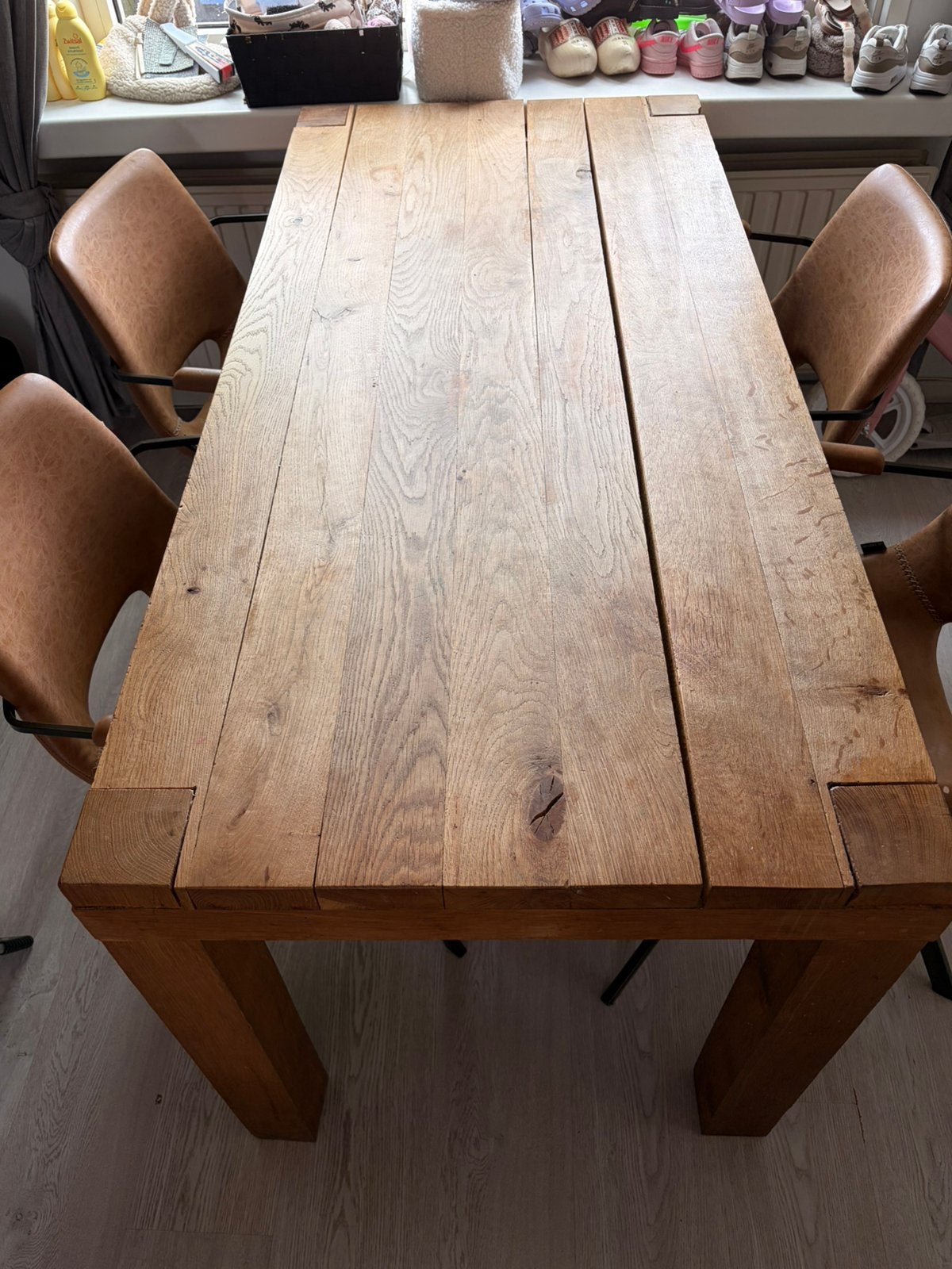 GRATIS Eet tafel en 4 stoelen, Ophalen, Gebruikt, Rechthoekig, 50 tot 100 cm