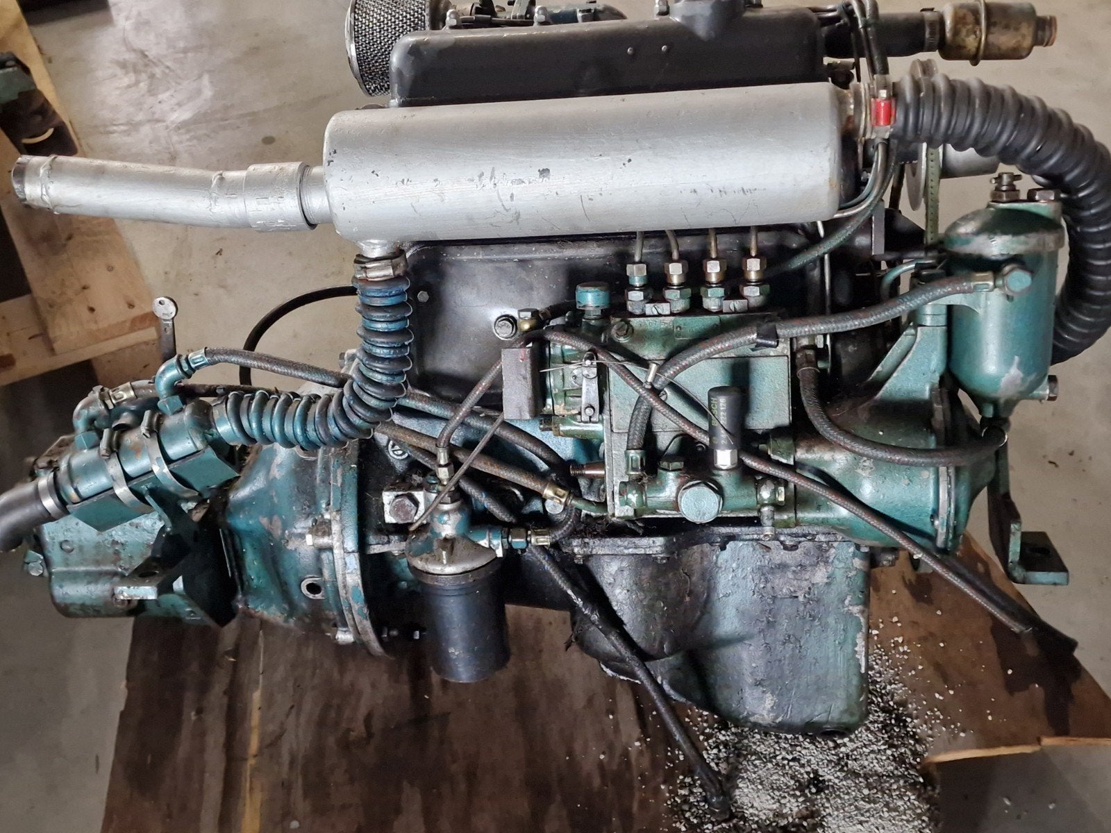 Gebruikte scheepsdieselmotor, Ophalen of Verzenden, Gebruikt, Minder dan 1400 rpm