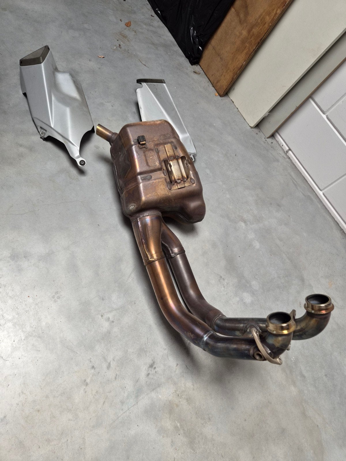 Originele uitlaat Aprilia RS660, Ophalen of Verzenden