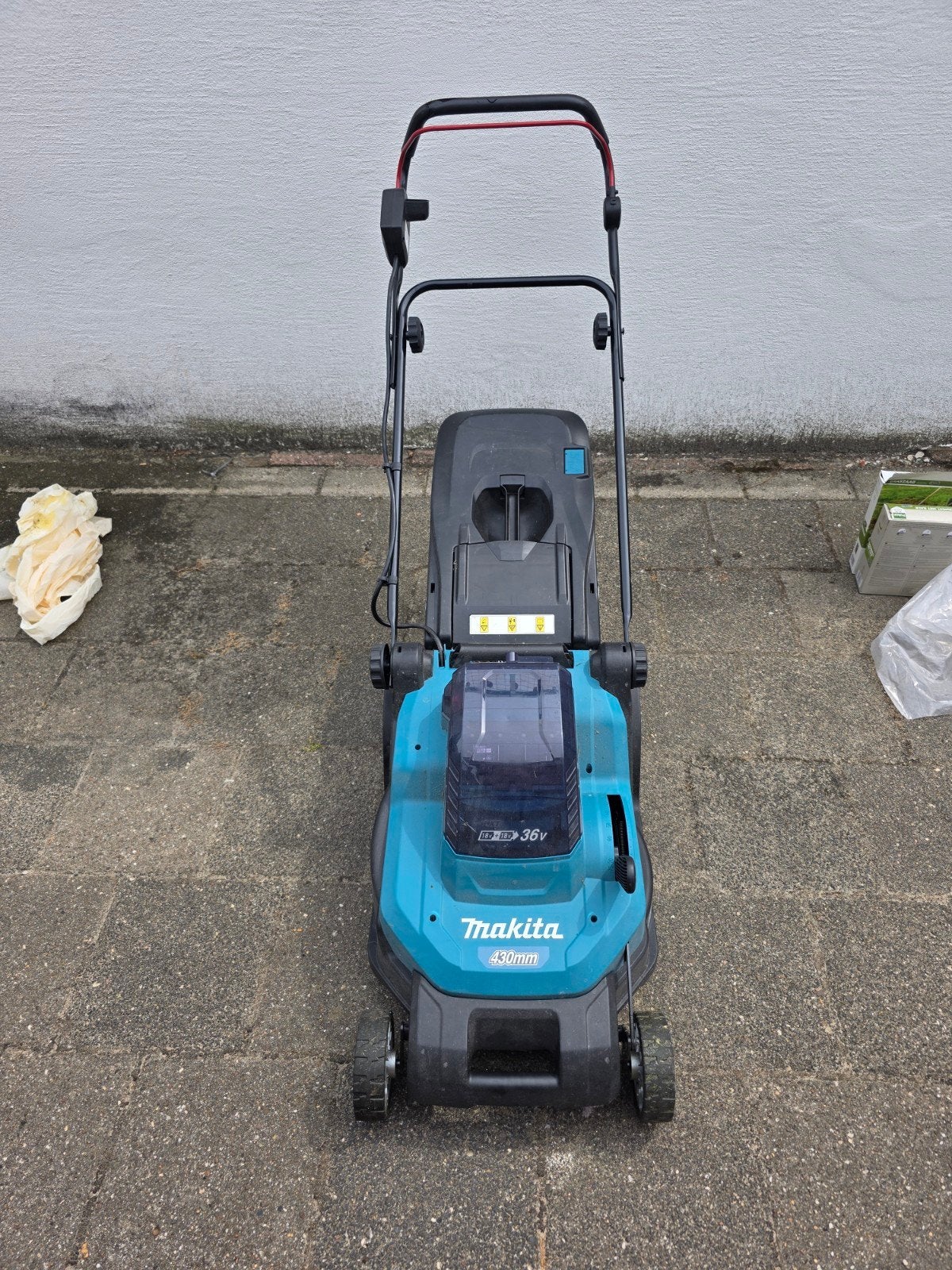 Makita Accu Grasmaaier 2 x 18V (36V) DLM432, Tuin en Terras, Ophalen, Cirkelmaaier, Gebruikt, Accu-grasmaaier