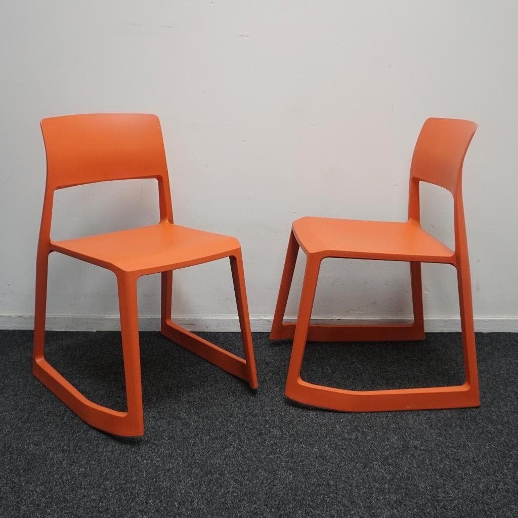 Vitra Tip Ton Chair Design Stoelen | Schommel | Koraal Rood, Huis en Inrichting, Kunststof, -, Ophalen of Verzenden, Zo goed als nieuw