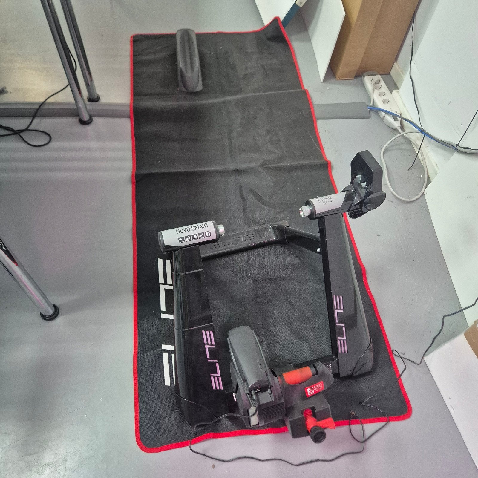 Fietstrainer Elite Novo Smart, Ophalen, Zo goed als nieuw