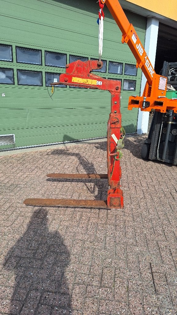 Pallethaak zelfbalancerend  2.000kg, Ophalen, Gebruikt, Industriepark 2a 9351PA Leek, Handmatig
