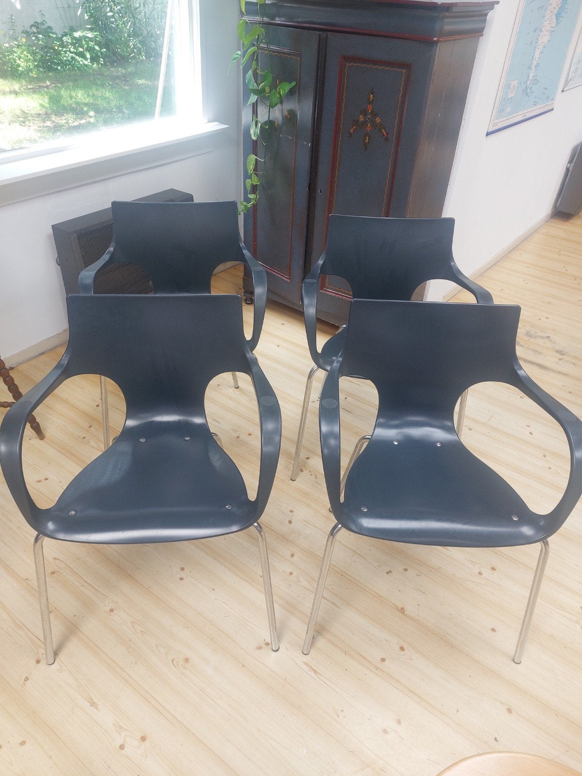4 Acta Jim stoelen, kantoor stoelen, eetkamer stoelen, Ophalen, Zo goed als nieuw, Kunststof, Vier