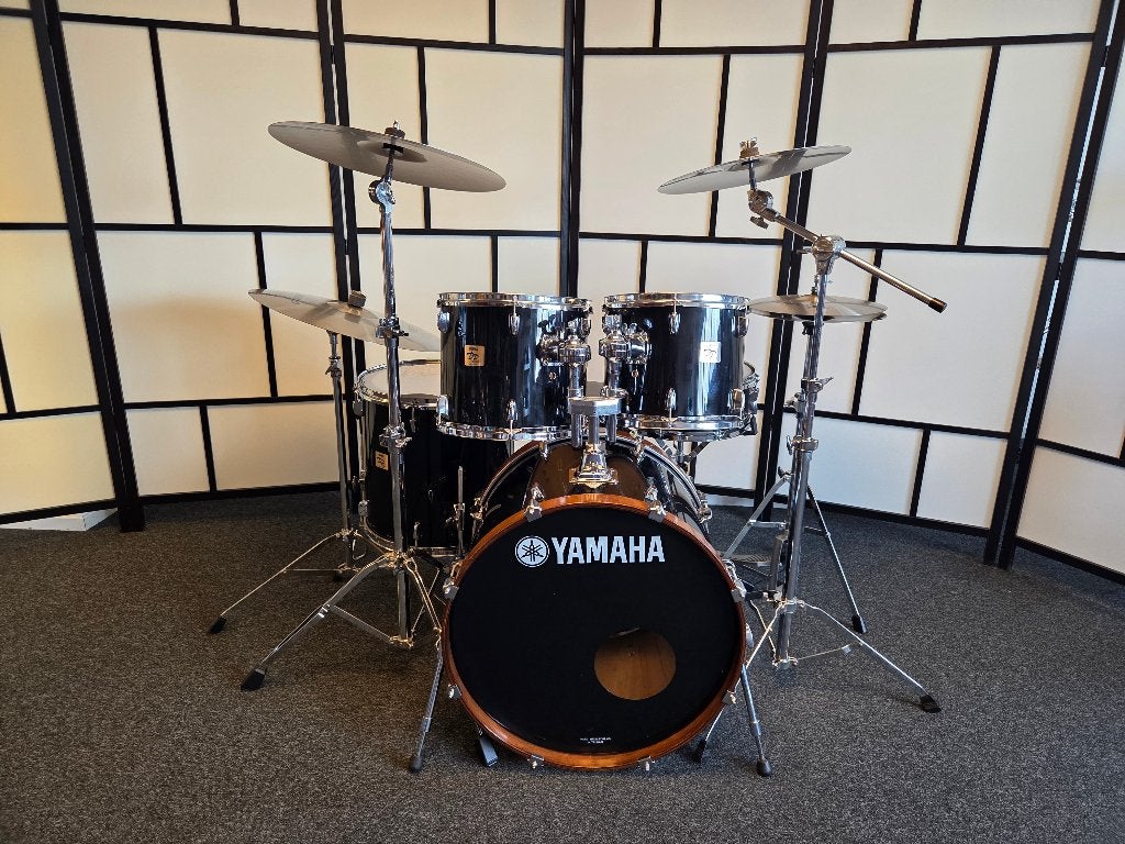 Prachtige Yamaha drumstel met een nieuwe bekkenset. COMPLEET, Ophalen, N.v.t., Yamaha, Zo goed als nieuw