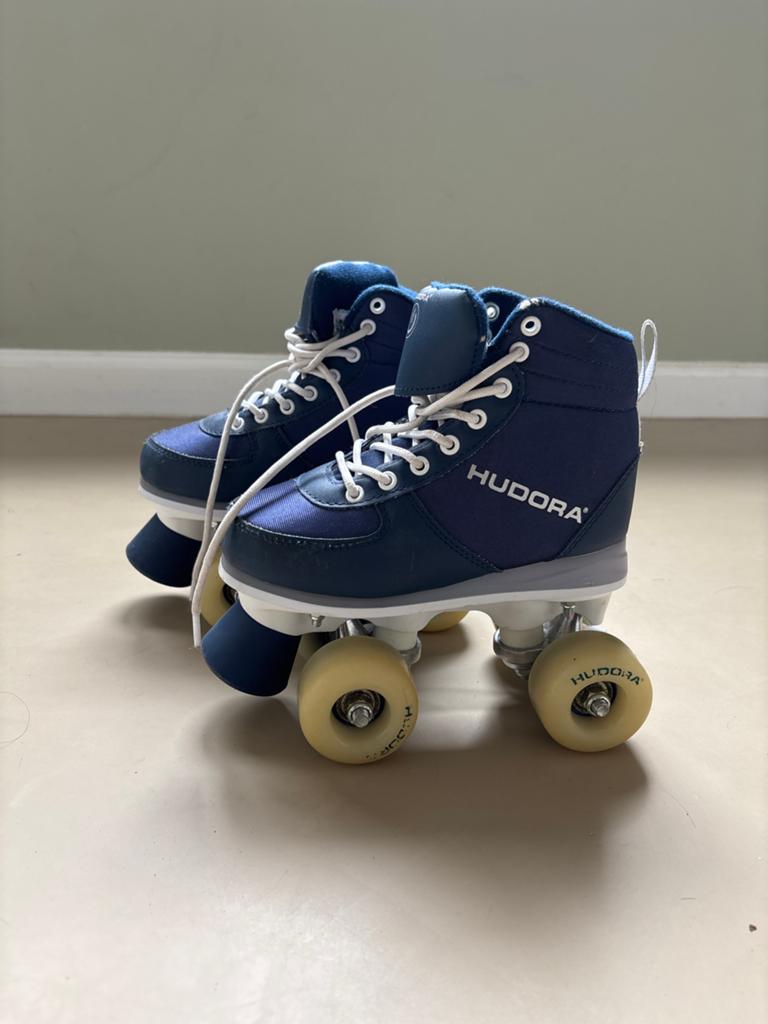 Hudora rolschaatsen met led lichtjes maat 29-30 ZGN, Kinderen en Baby's, Speelgoed | Buiten | Rolschaatsen, Ophalen of Verzenden