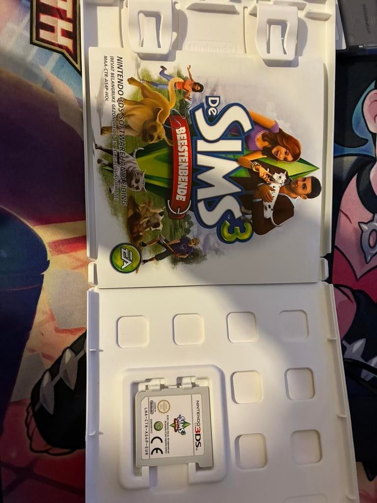 Sims 3 beestenbende, 3DS, 1 speler, Ophalen of Verzenden, Zo goed als nieuw, Vanaf 12 jaar