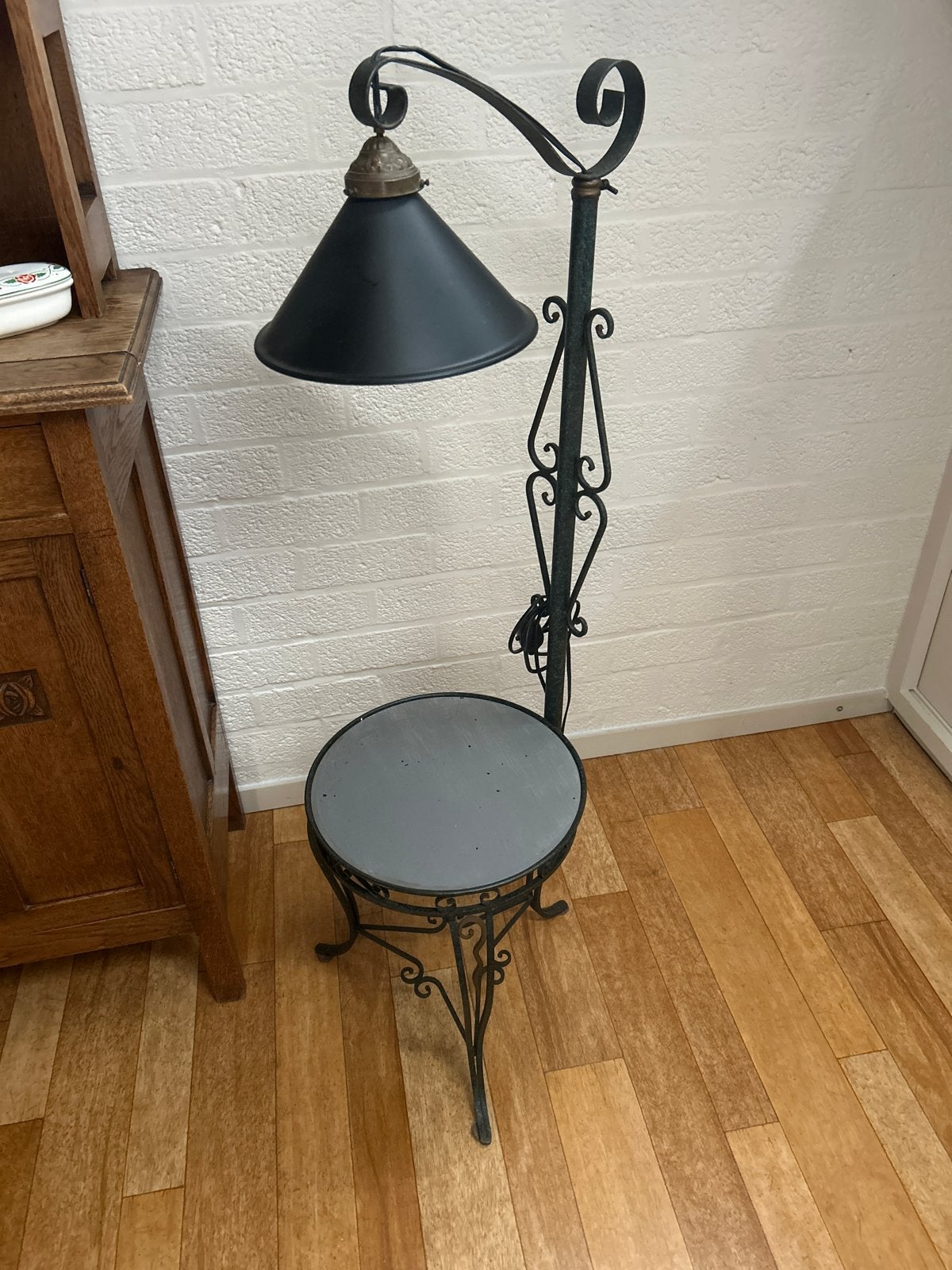 Vintage schemerlamp met tafeltje, in hoogte verstelbaar, Ophalen