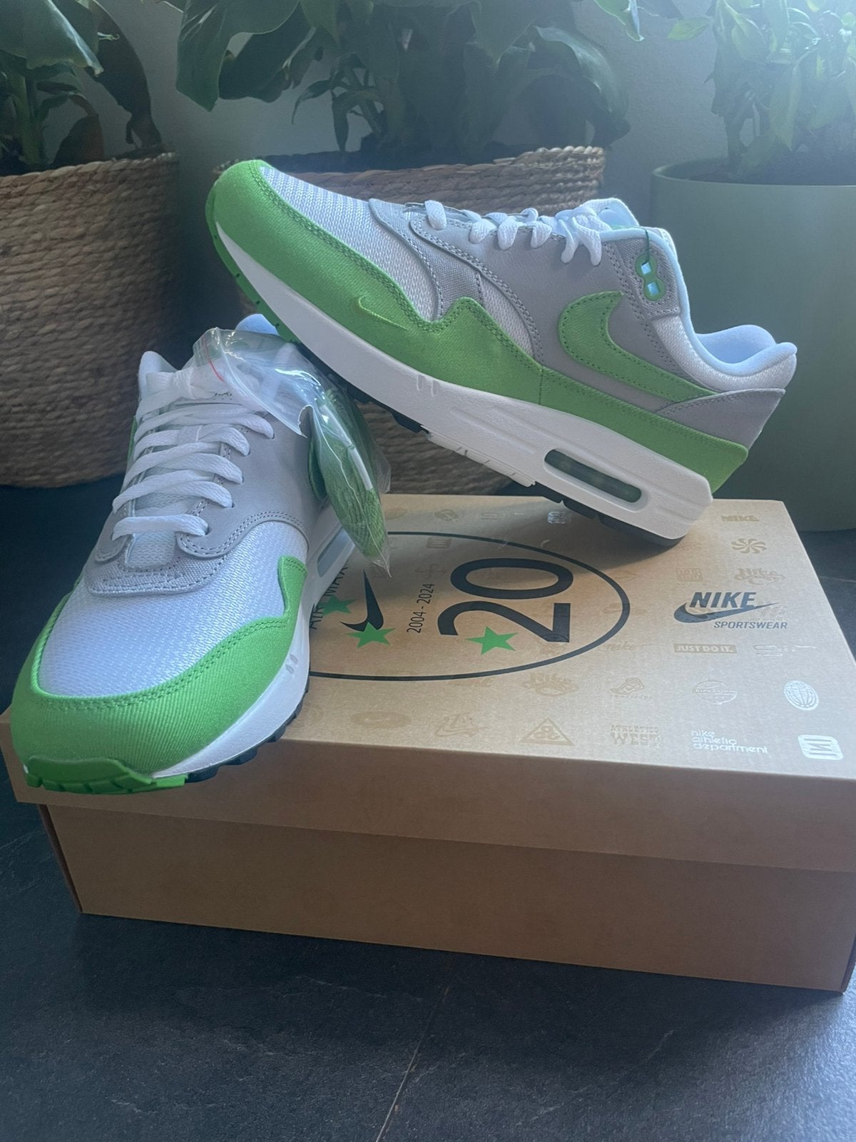 Nike Air Max 1 Patta Chlorophyll! Nieuw! Maat 43! OG!, Overige kleuren, Nieuw, Ophalen of Verzenden, Sneakers of Gympen