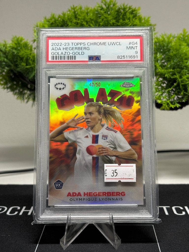 Topps chrome UWCL /50 gold rookie Ada Hegerberg PSA 9 kaart, Ophalen of Verzenden, Nieuw, Buitenlandse clubs, Spelerskaart