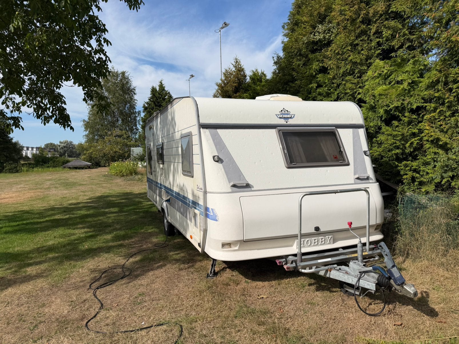 Hobby 560 KMFE 3 persoons stapelbed, Mover, Rondzit, Hobby, Particulier
