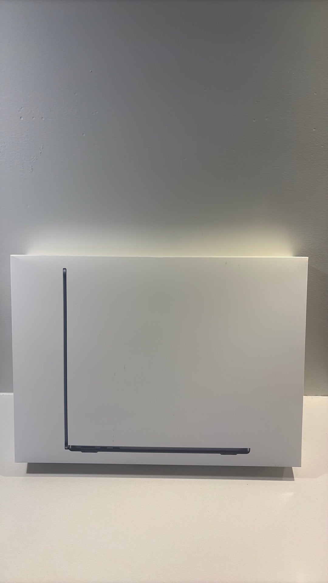 Apple MacBook Air (M5, 2026) Midnight blue, Computers en Software, Windows Laptops, Met videokaart, Qwerty, 13 inch, Minder dan 2 Ghz
