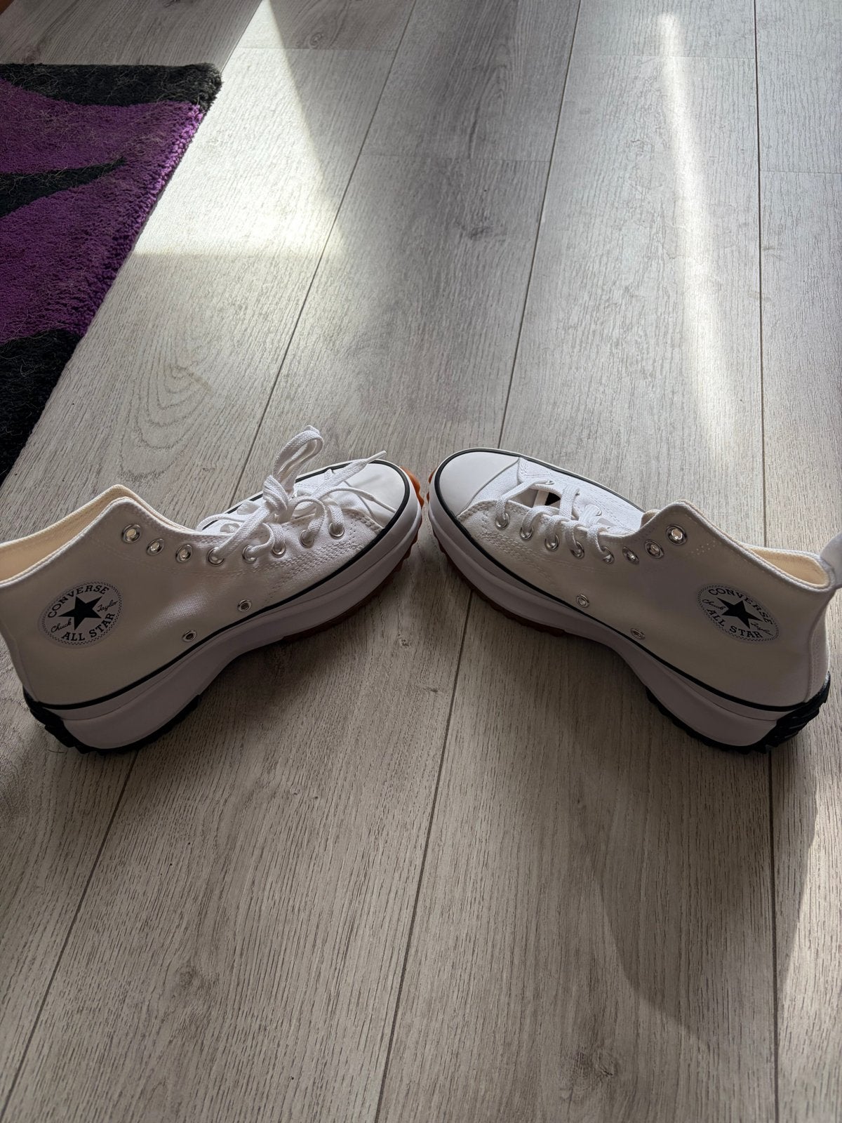 Converse Run Star Nieuw in doos, Ophalen, Wit, Nieuw, Sneakers of Gympen
