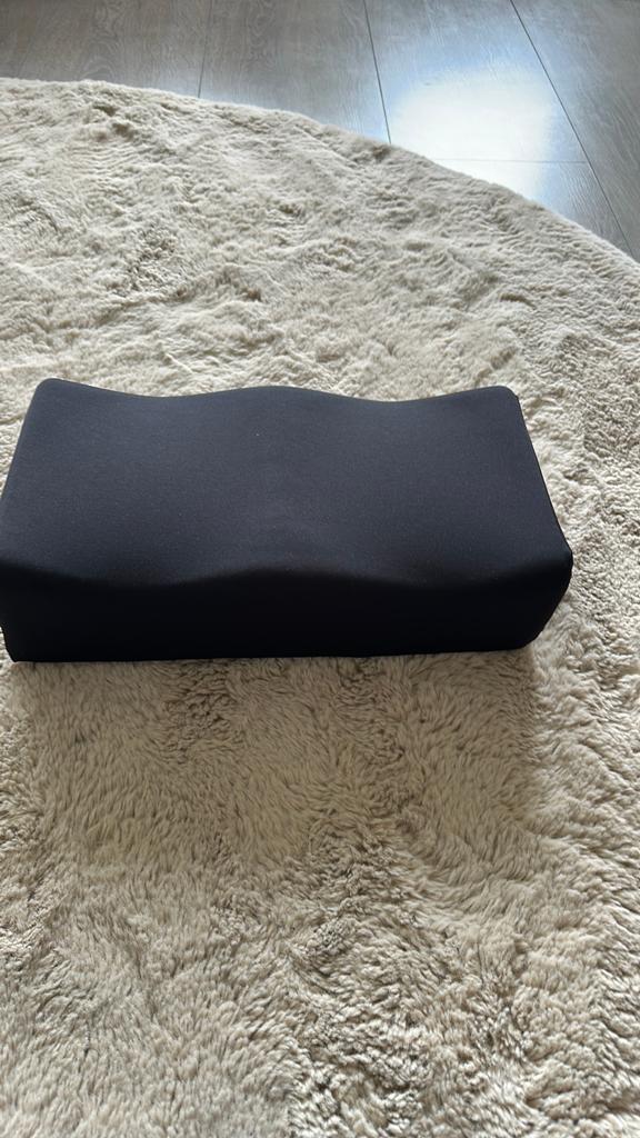 Ergonomisch Zitkussen - Comfort en Ondersteuning, Huis en Inrichting, Woonaccessoires | Kussens, Ophalen of Verzenden, Nieuw, Zwart