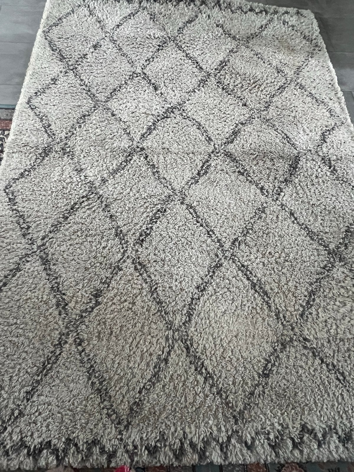 Mooi vloerkleed met ruitpatroon, Gebruikt, Beige, 150 tot 200 cm, 200 cm of meer