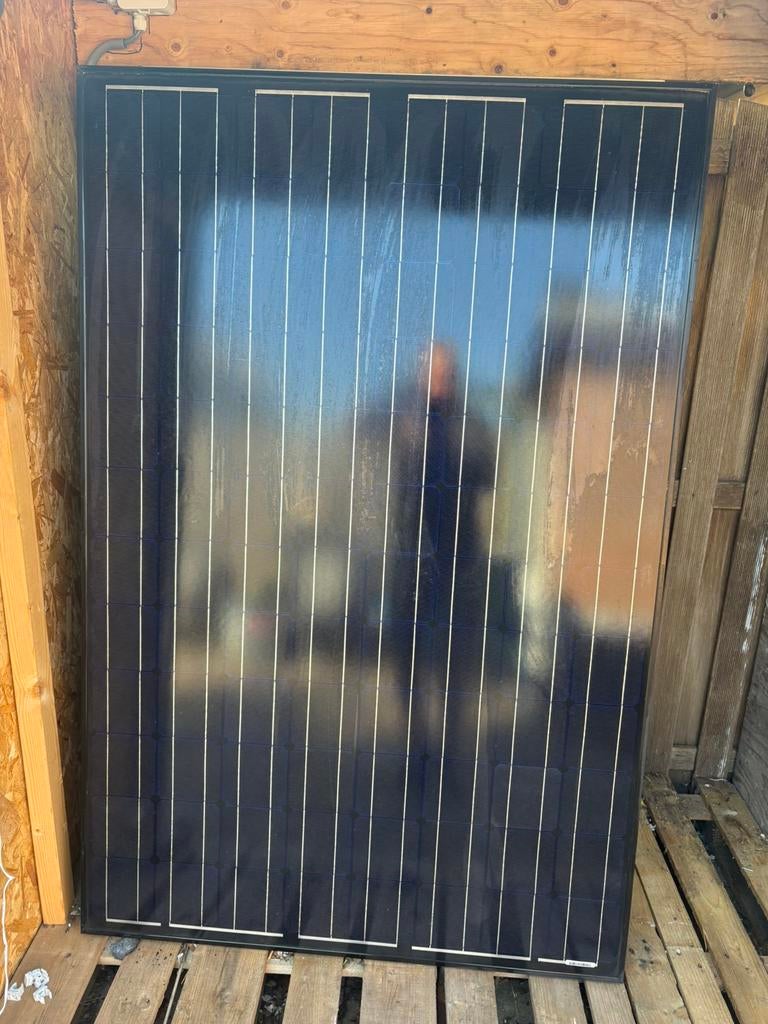 Te koop meerdere zonnepanelen, Doe-het-zelf en Verbouw, Zonnepanelen en Toebehoren, Ophalen, Gebruikt, Paneel