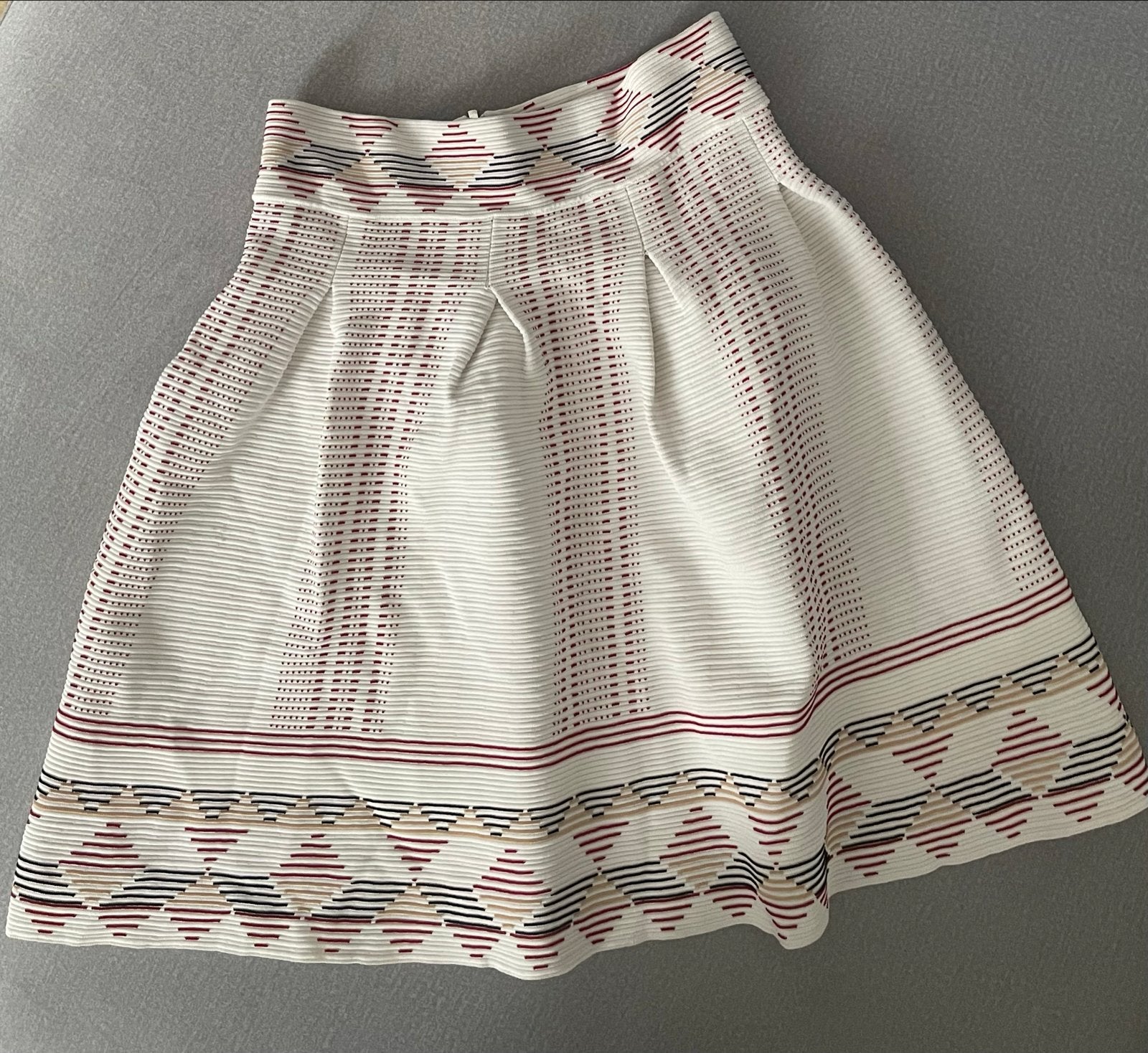 Maje rok maat 3 in goede staat, Kleding | Dames, Ophalen of Verzenden, Gedragen, Maat 38/40 (M), Wit