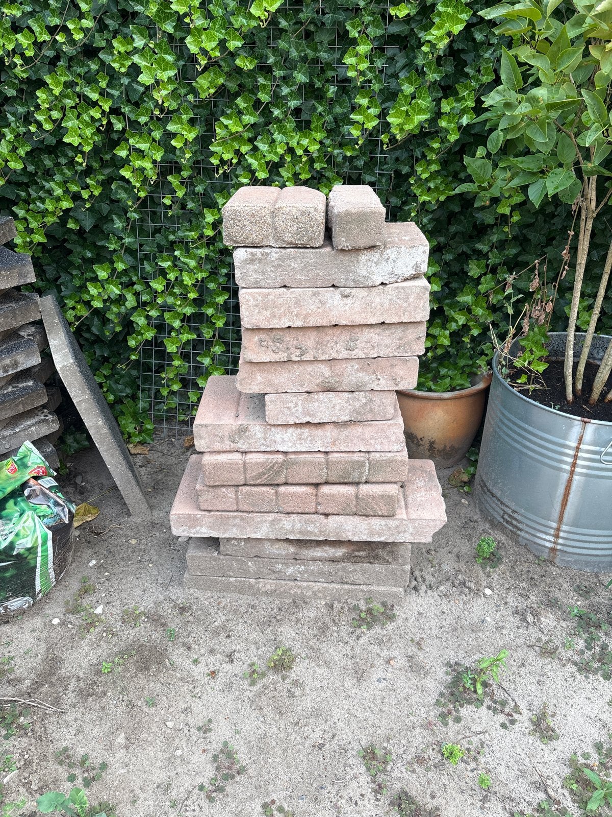 Stukken opsluitband - Gebruikt, Ophalen of Verzenden, Gebruikt, Beton, Overige typen