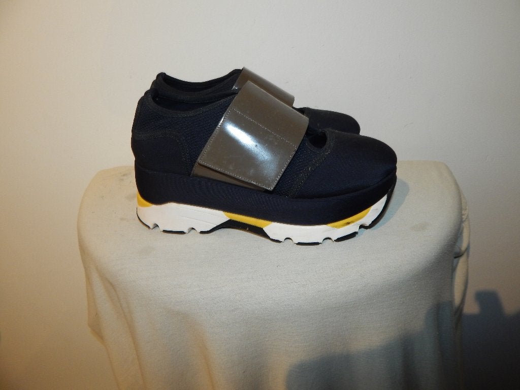 Marni plateau schoenen brede band soft shell zwart 38, Zwart, Overige typen, Ophalen of Verzenden, Gedragen