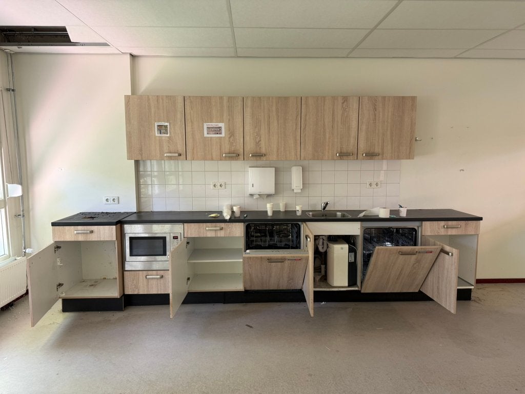 Complete keuken (2x), Huis en Inrichting, Keuken | Complete keukens, Ophalen, Gebruikt, Enkelwandige keuken, Overige kleuren