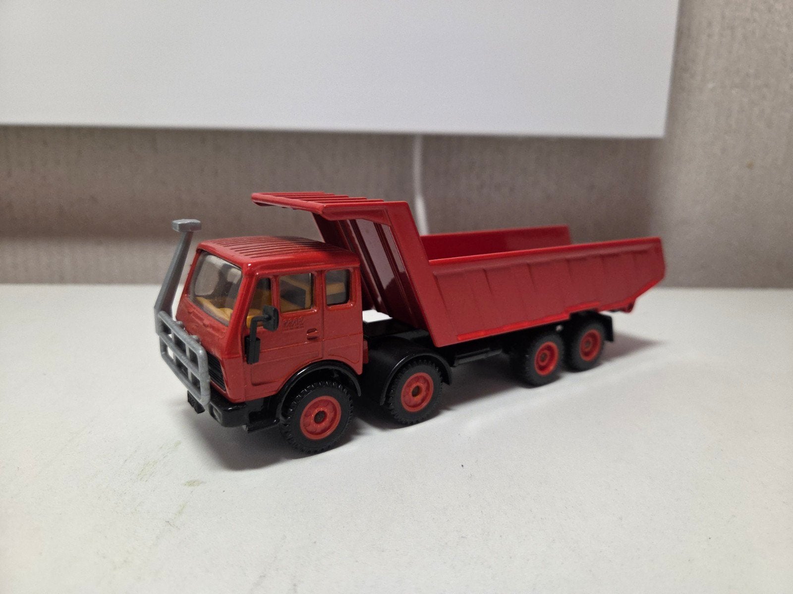 Siku Mercedes Benz SK kipper, Ophalen of Verzenden, Zo goed als nieuw, Bus of Vrachtwagen