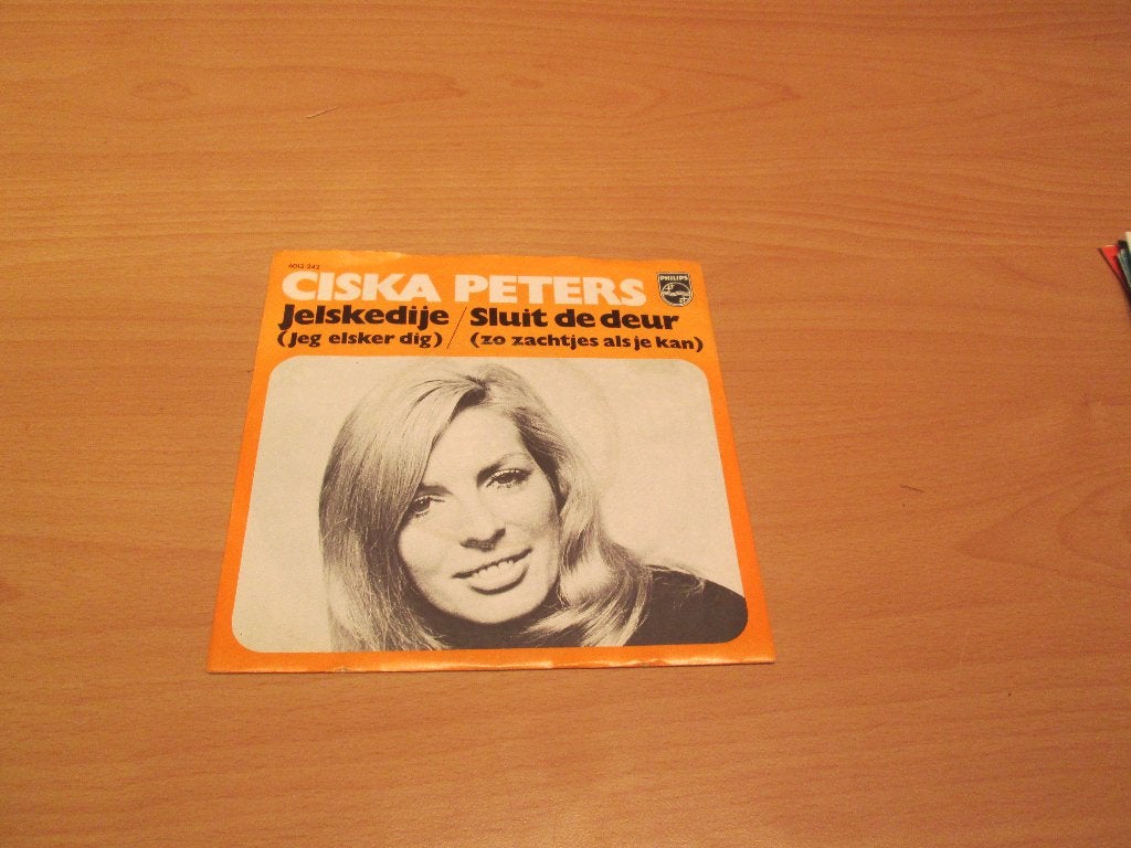 4 singles van Ciska Peters (ook per stuk te koop), Ophalen of Verzenden, Gebruikt, Pop