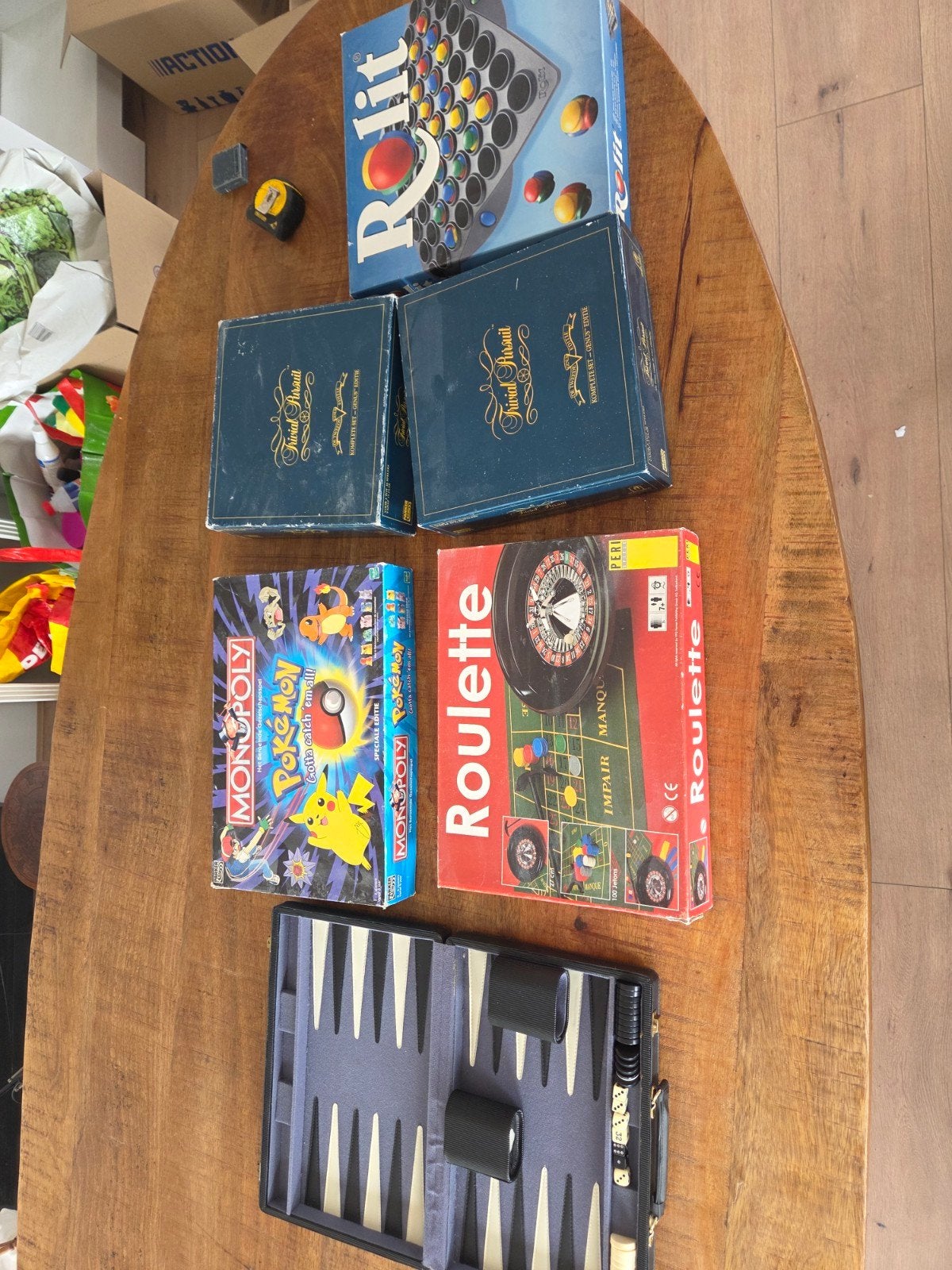 Bordspellen: Rolit, Trivial Pursuit, Monopoly, Roul, Hobby en Vrije tijd, Gezelschapsspellen | Bordspellen, Ophalen, Gebruikt