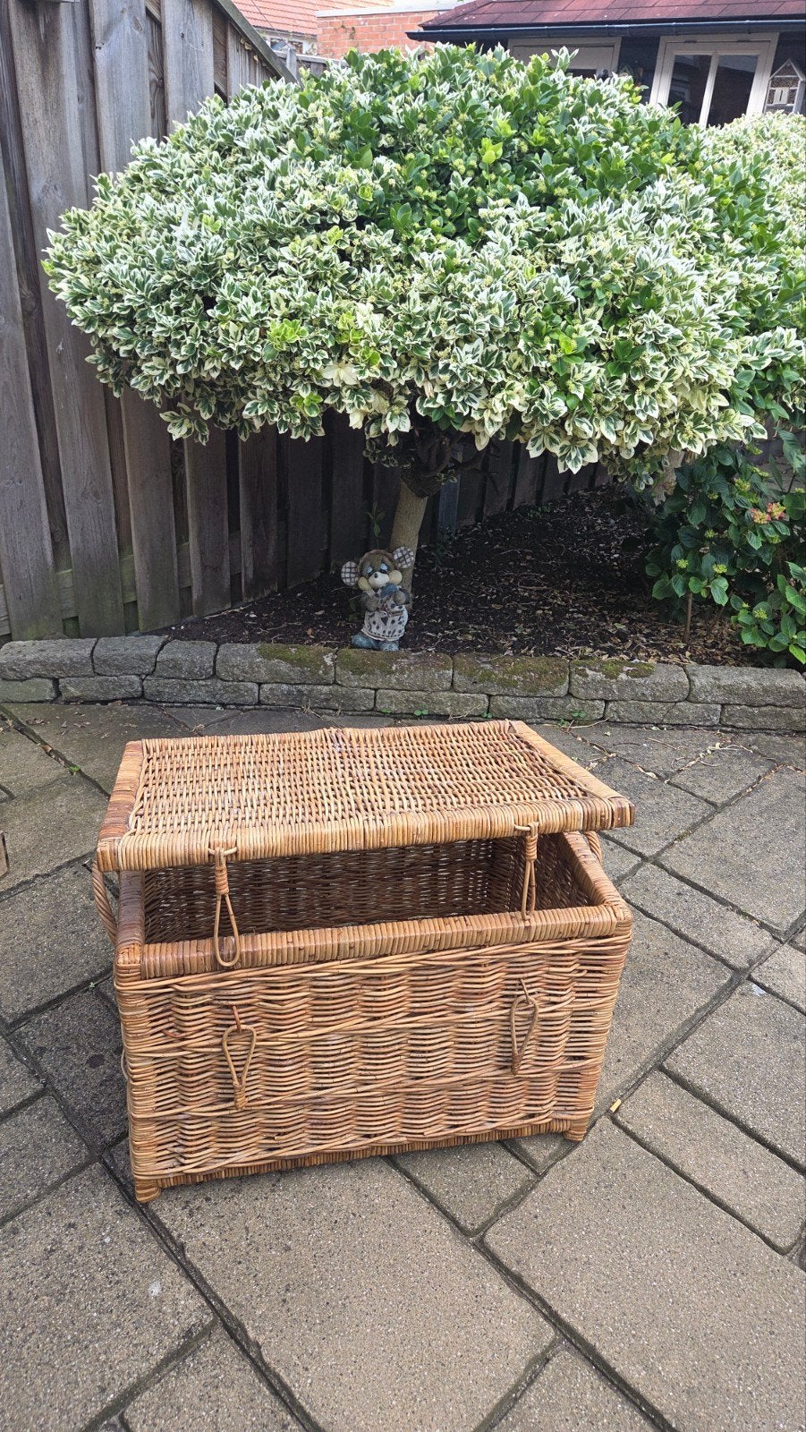 Mooie rieten kist - 64x57x44 cm, Huis en Inrichting, Woonaccessoires | Kisten, Overige materialen, Gebruikt, 50 tot 75 cm, Minder dan 50 cm