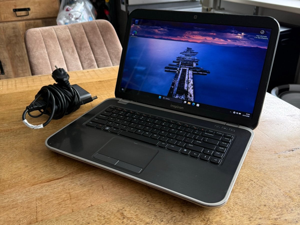 Dell Inspiron 5520 | i5 3210M | 4GB Ram | Windows 11 Pro, Computers en Software, Windows Laptops, HDD, 2 tot 3 Ghz, Zo goed als nieuw