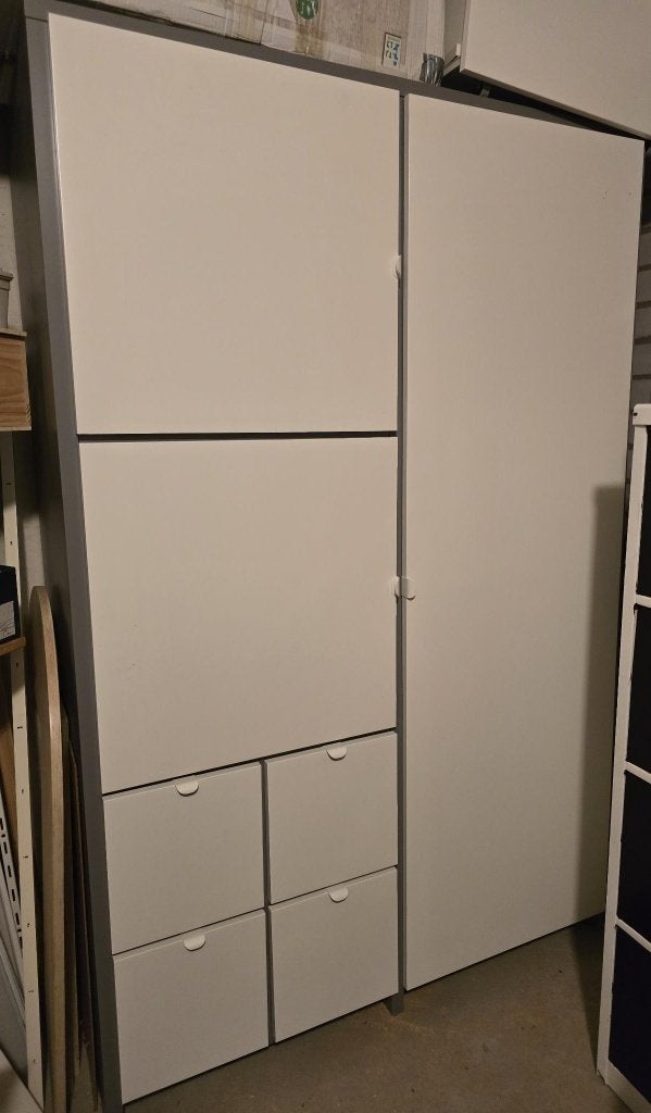 kleding kast IKEA, Huis en Inrichting, Ophalen, Kunststof, 100 tot 150 cm, 150 tot 200 cm
