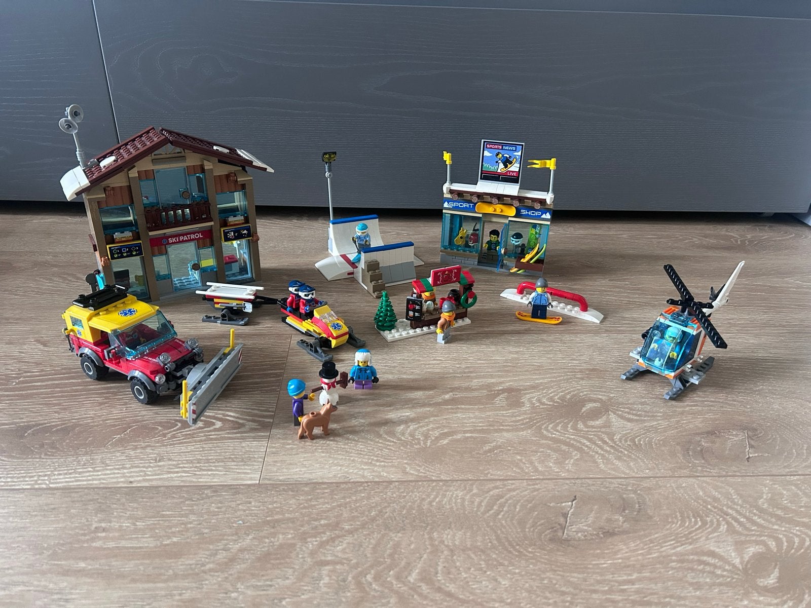 LEGO City 60203 Skiresort, Kinderen en Baby's, Ophalen, City, Lego, Zo goed als nieuw