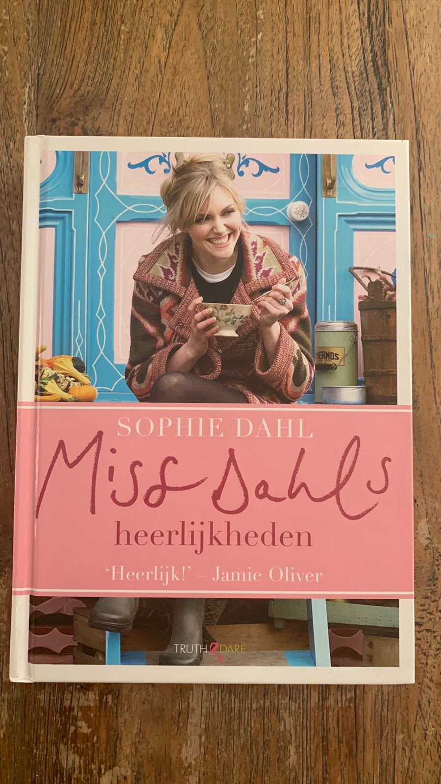 SOFHIE DAHL, Ophalen, Zo goed als nieuw