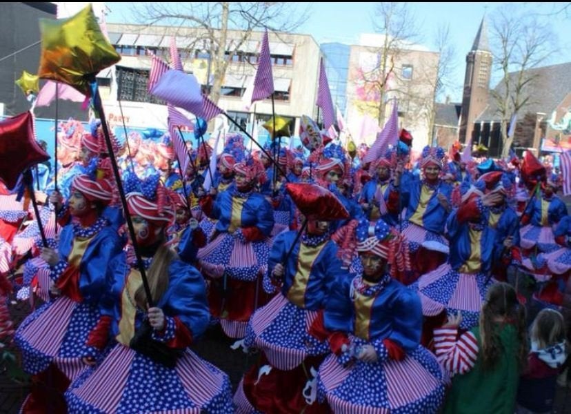 Carnavalskleding USA Grote Loopgroep (47 personen), Ophalen, Gedragen, Carnaval, Kleding