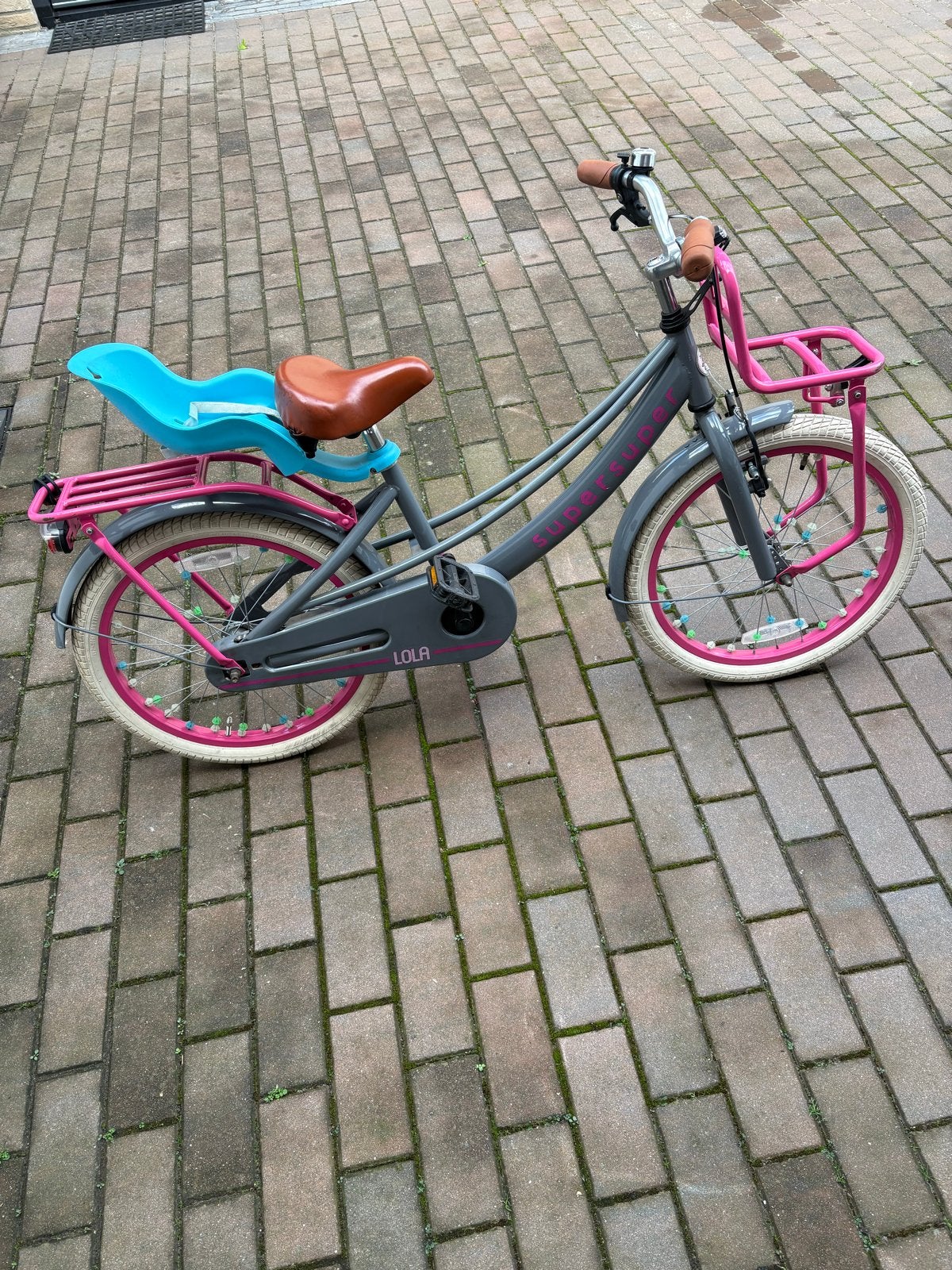 Kinderfiets Lola Supersuper 20 inch met zitje, Ophalen, Gebruikt, Terugtraprem, 20 inch