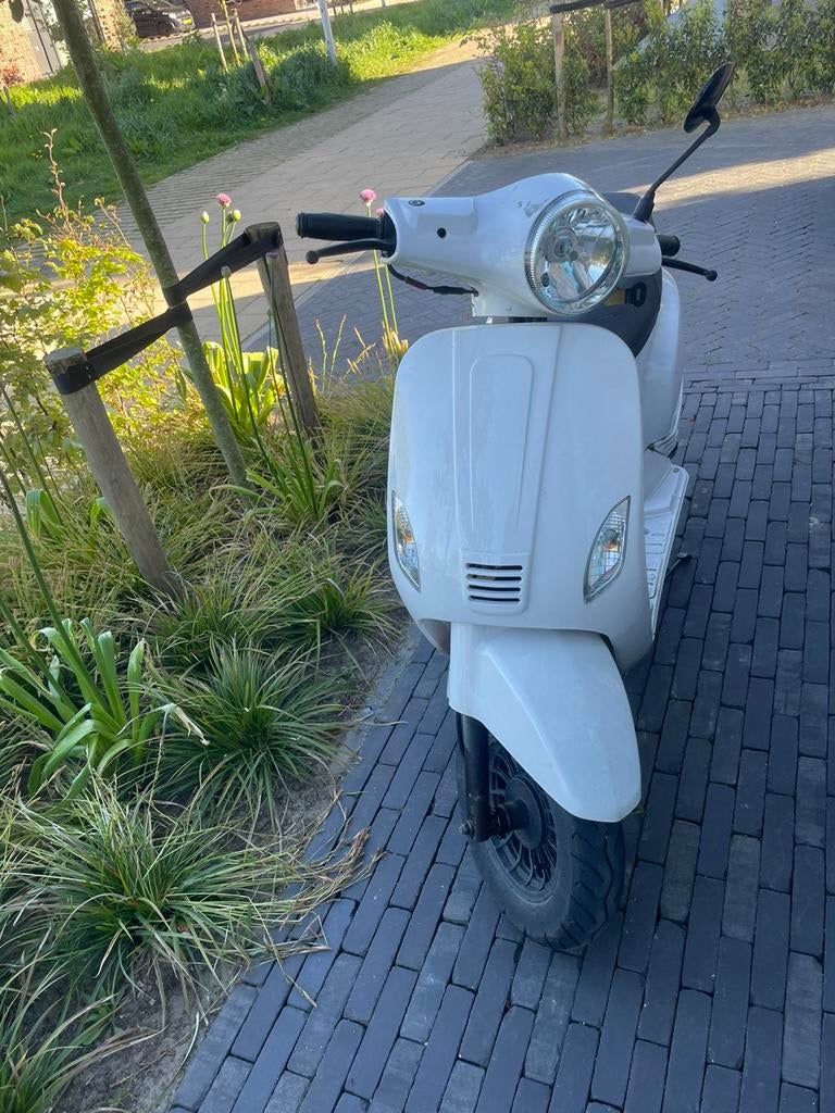 Agm vx 50 snor, Ophalen of Verzenden, Zo goed als nieuw, Benzine, Overige merken