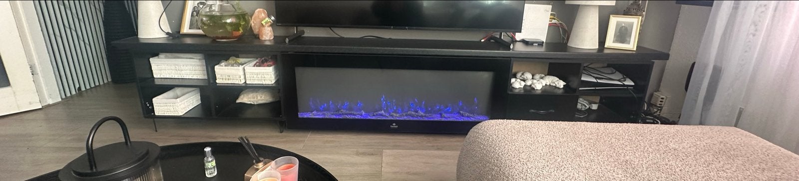 Zwart TV-meubel met elektrische haard en opbergruimte, Ophalen, Overige materialen, Gebruikt, 200 cm of meer