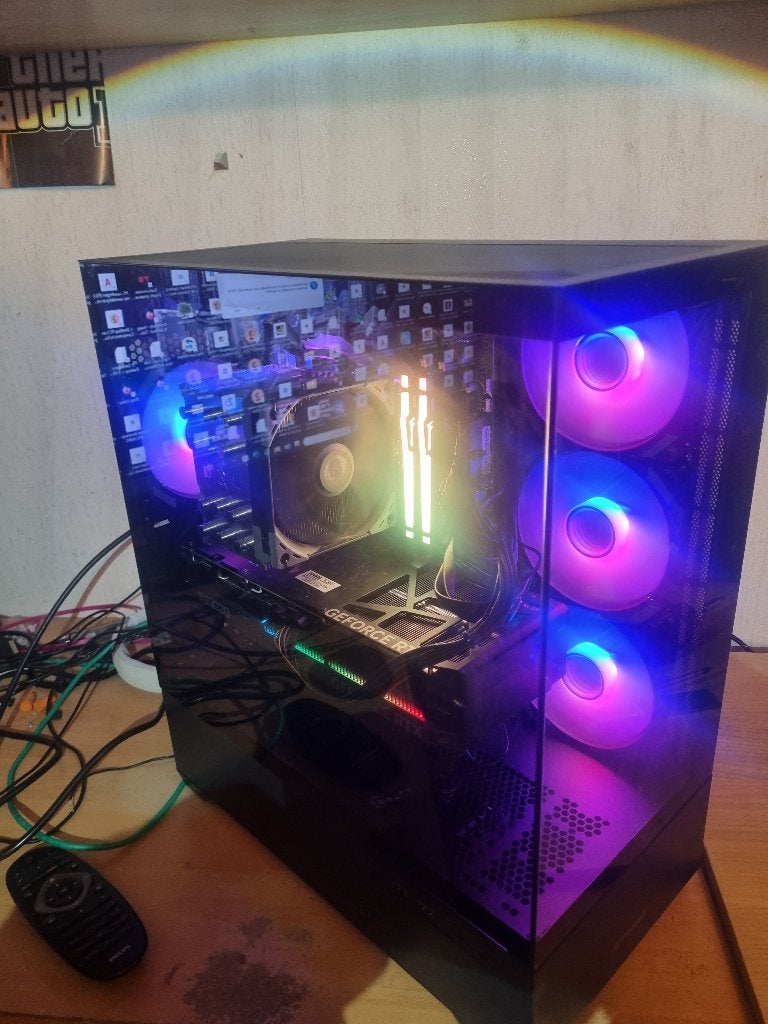 RTX 4080,R7 9800x3d,32gb DDR5,wifi,w11,z.krachtig, Ophalen, Zelfbouw game PC, 32 GB, Zo goed als nieuw
