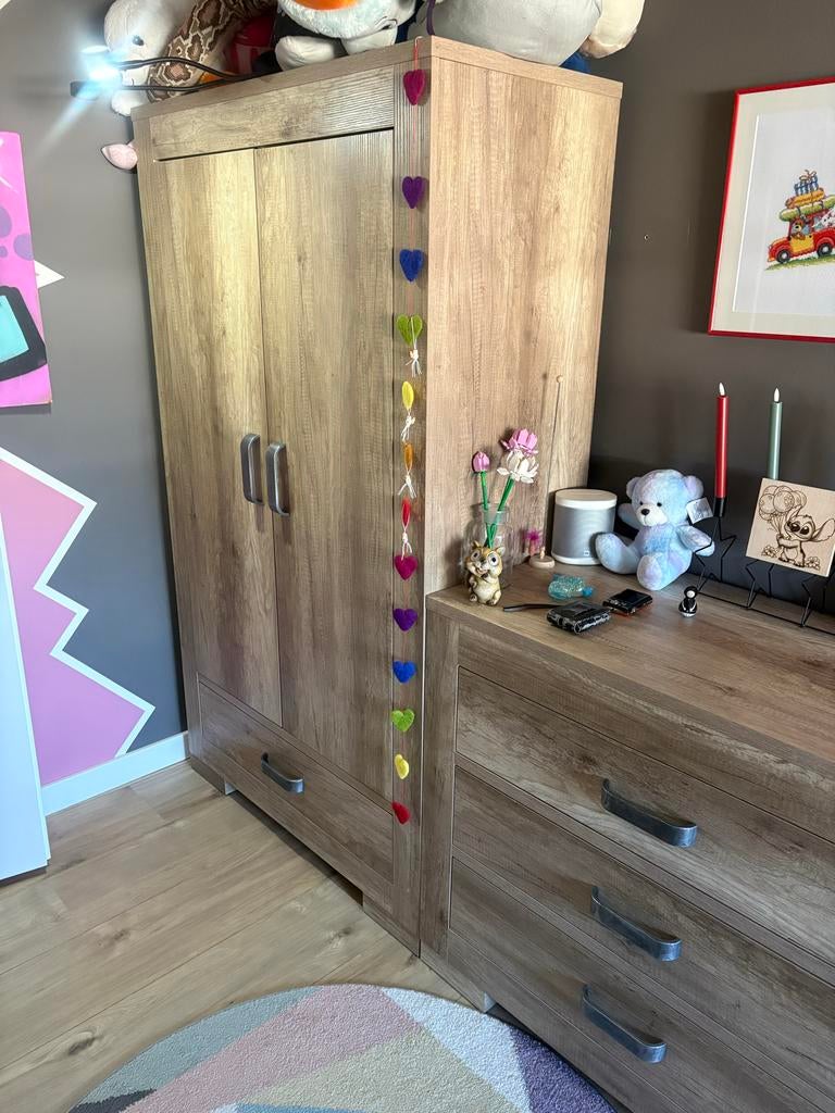Kidsmill Brent Babykamer Oldwood - Complete Set NIEUWSTAAT, Ophalen, Zo goed als nieuw, Jongetje of Meisje