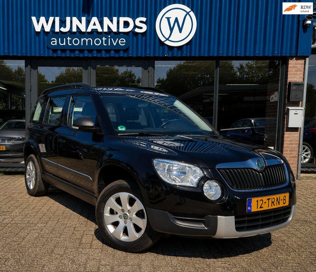 Skoda Yeti 1.2 TSI Active Plus Volledig oh Pdc Ac Scherm, Auto's, Skoda, Euro 5, 4 cilinders, Zwart, Nieuw
