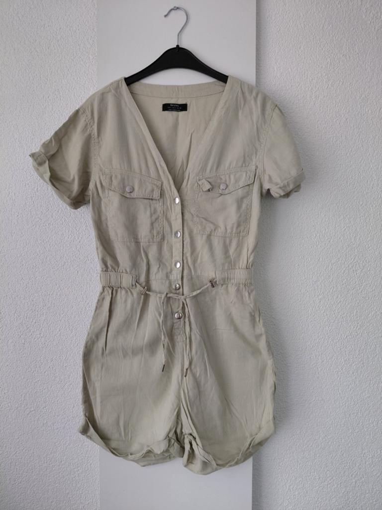 BERSHKA playsuit s, Kleding | Dames, Jumpsuits, Overige kleuren, Maat 36 (S), Gedragen, Bershka