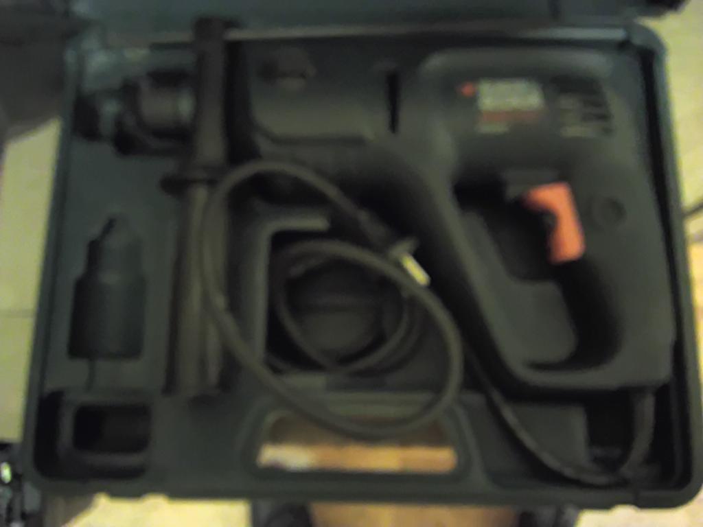 Een echt nieuwe black en Decker boor hamer!, Doe-het-zelf en Verbouw, Gereedschap | Boormachines, Ophalen of Verzenden, Nieuw