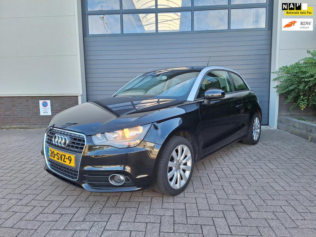 Audi A1 | 1.2 TFSI Connect | Airco | Bluetooth | Telefoon ve, Auto's, Audi, Voorwielaandrijving, Euro 5, 4 cilinders, 4 stoelen