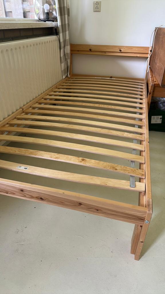 Wageningen - Ikea Luröy bed IKEA LUROY, Ophalen, 90 cm, Zo goed als nieuw, Hout