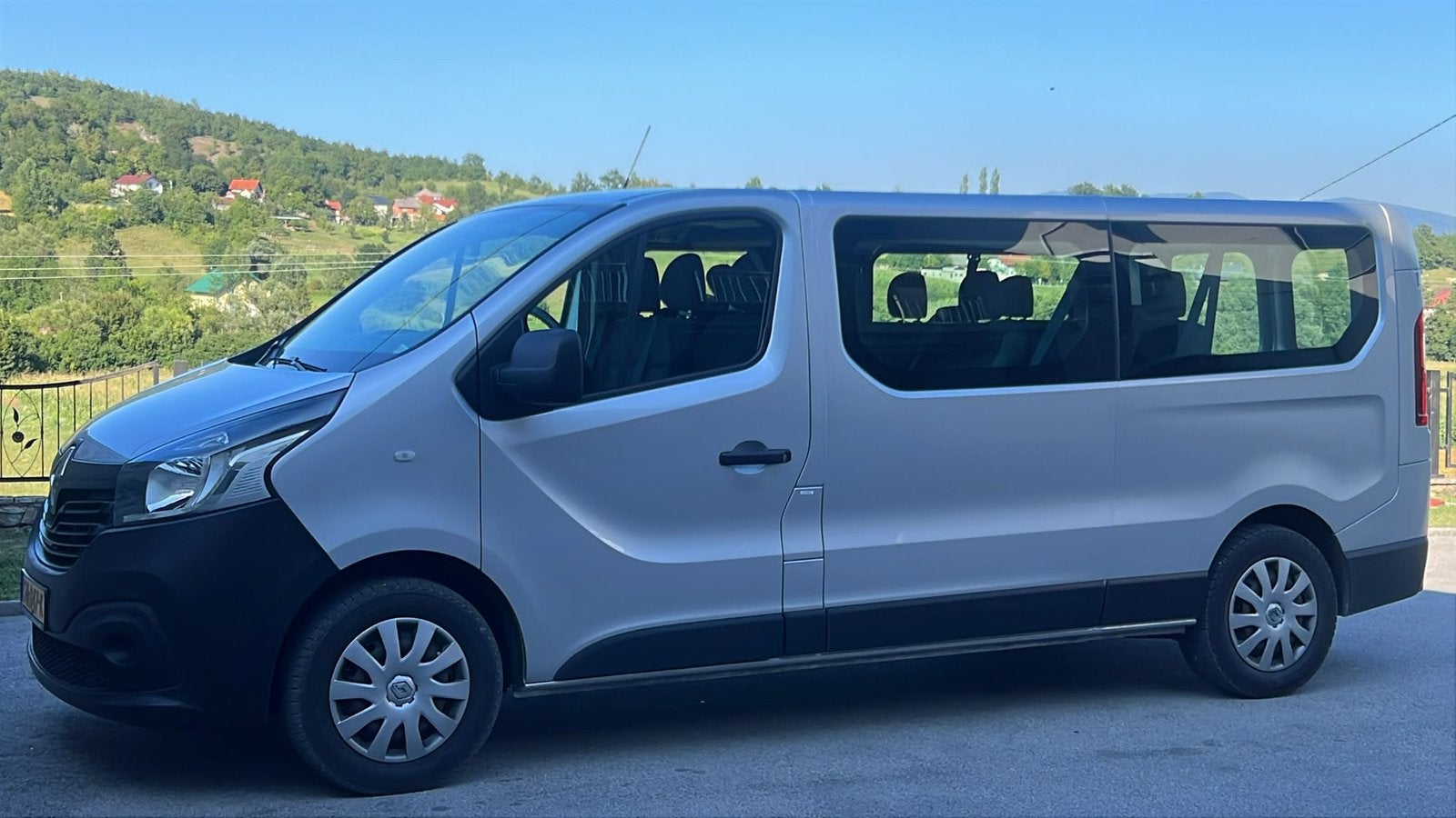 6 & 9 Persoons Bus Huren | Personenbus | Direct Beschikbaar, Ophalen of Verzenden
