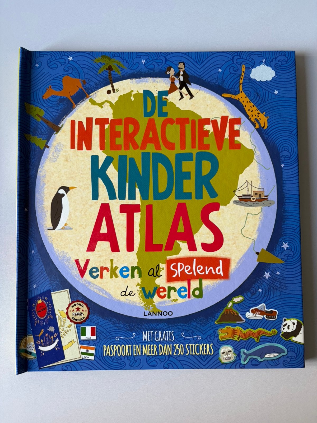 De Interactieve Kinderatlas – Verken al spelend de wereld, Non-fictie, Ophalen of Verzenden, Jenny Slater, Zo goed als nieuw