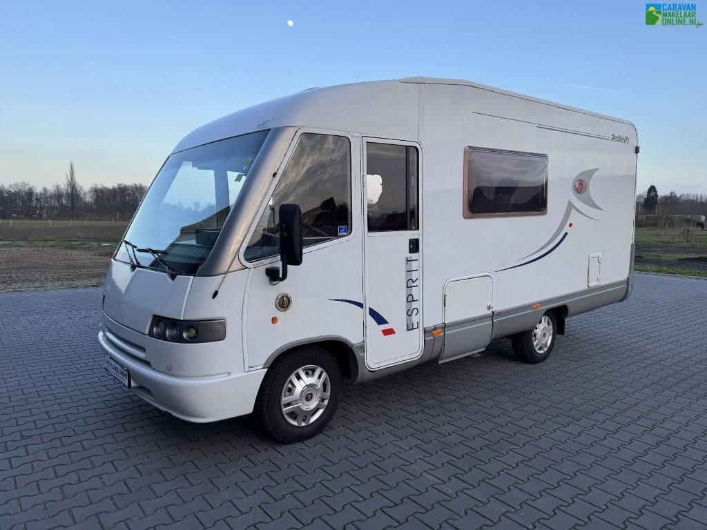 Heerlijke integraal camper (6pers) met stapelbed & treinzit, Caravans en Kamperen, Campers, Integraal, Ringverwarming, Fiat, Particulier