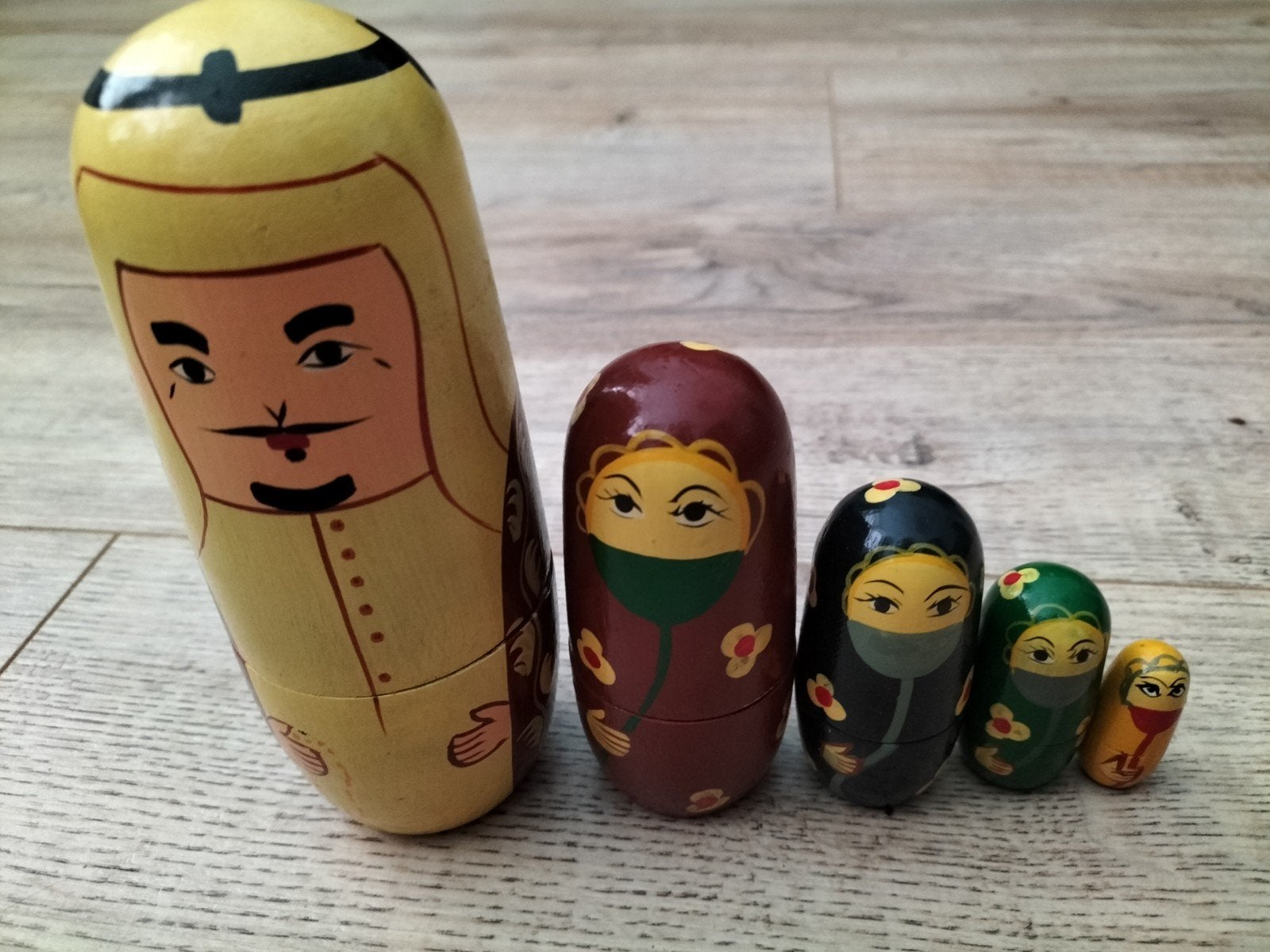 Matroesjka-nestpoppen - Arabisch thema, Ophalen of Verzenden