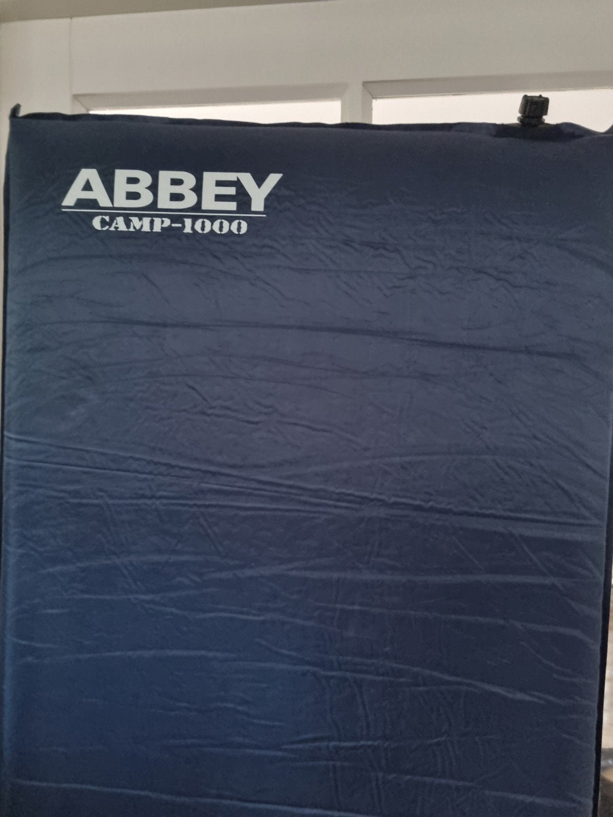 Abbey Camp-1000 zelfopblaasbaar slaapmatje, Caravans en Kamperen, Ophalen, Gebruikt, 1-persoons