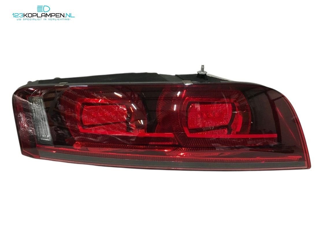 Audi R8 achterlicht links LED donker