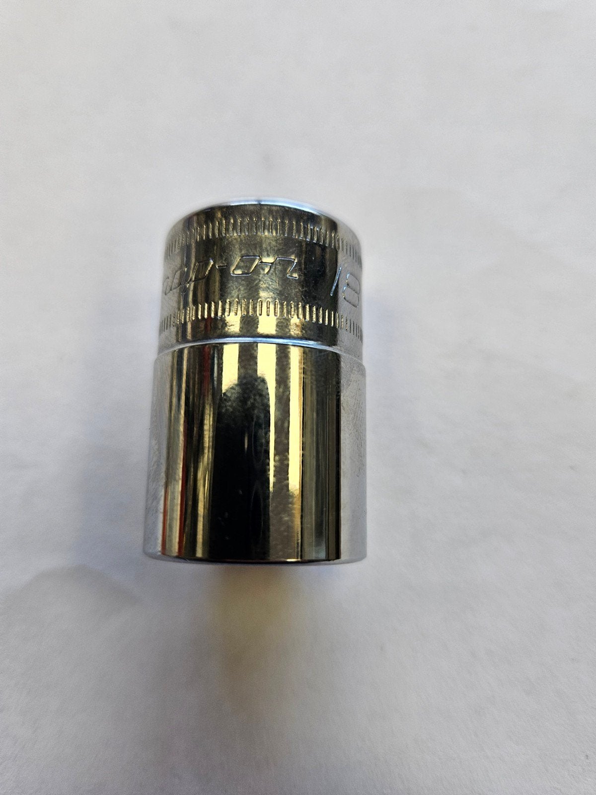 Splinternieuwe Snap-on Dop 18 mm 1/2"
Snap on TWM27 

bieden, Ophalen of Verzenden, Nieuw